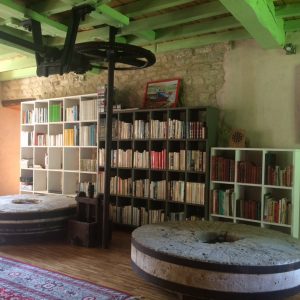 La Bibliothèque La Bibliothèque